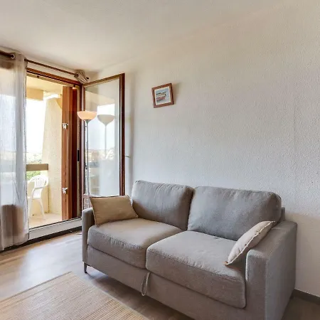 Trinquart-1 By Interhome * Сеньос